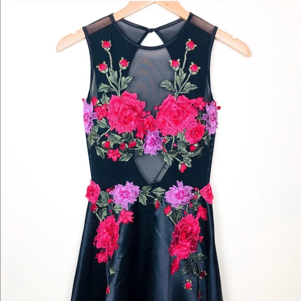 Issue NY cocktail dress, size S - Picture 3 of 6